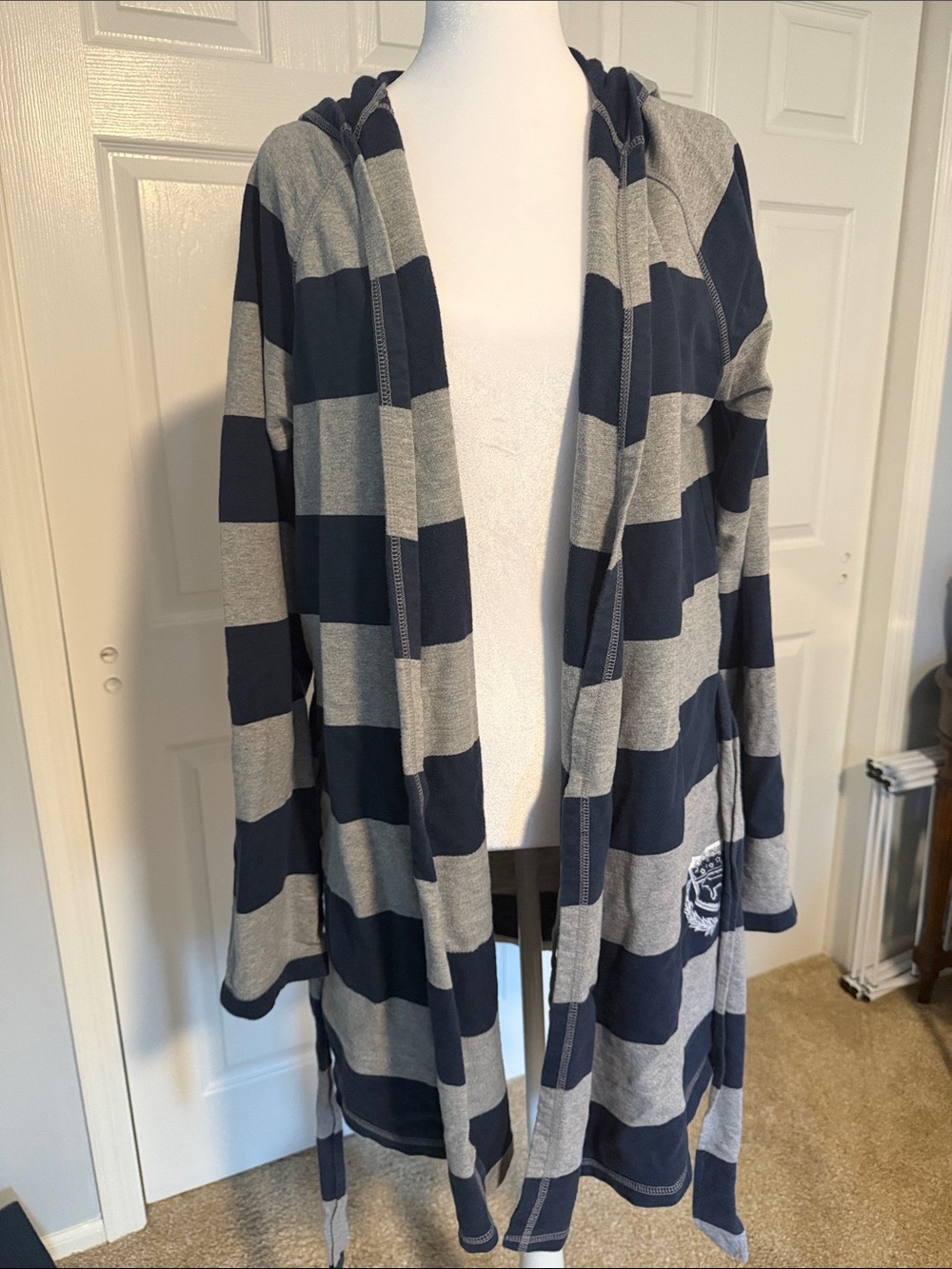 Victoria Secret PINK Striped Hooded Robe with 'Hello Sleepyhead' Graphic - Picture 4 of 5